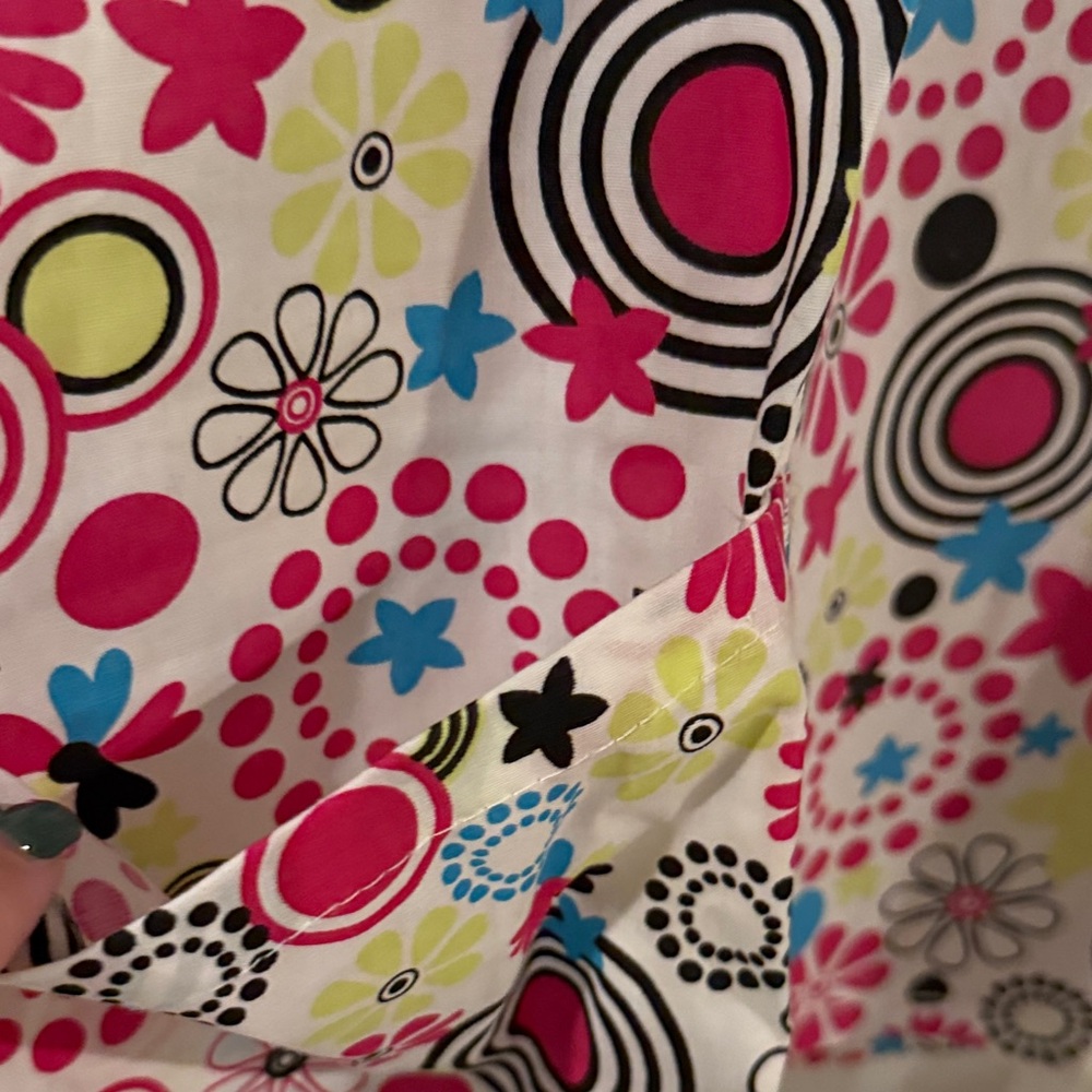 Colorful Patterned Women's Top - Picture 4 of 4